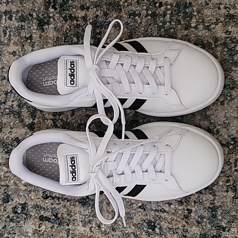 Adidas Grand Court Cloudfoam sneaker